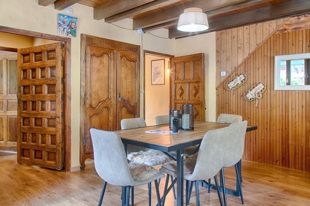 Appartamento Saplan Real Estate Casa Izadi Bossòst Esterno foto